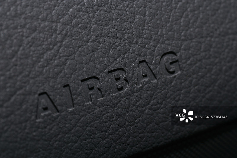 汽车仪表盘上的安全气囊标志图片素材