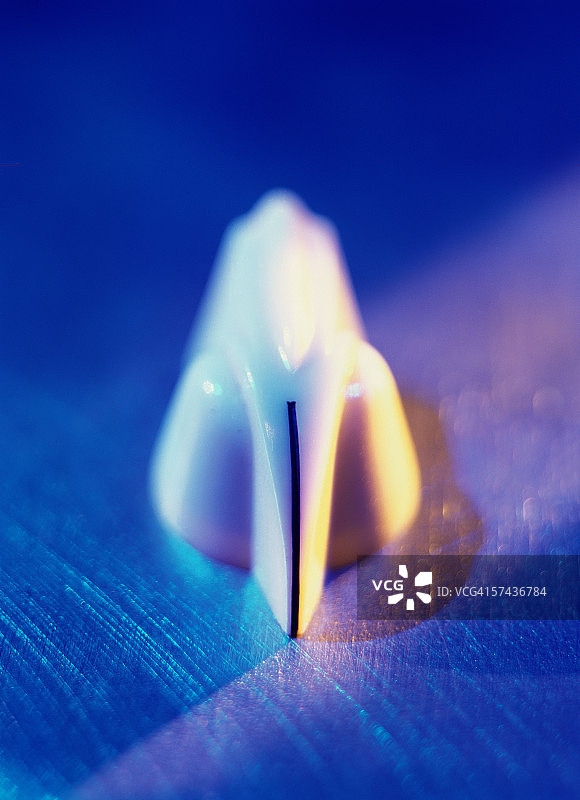 白色塑料旋钮的特写图片素材