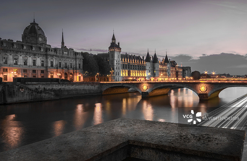 夜间礼宾部图片素材