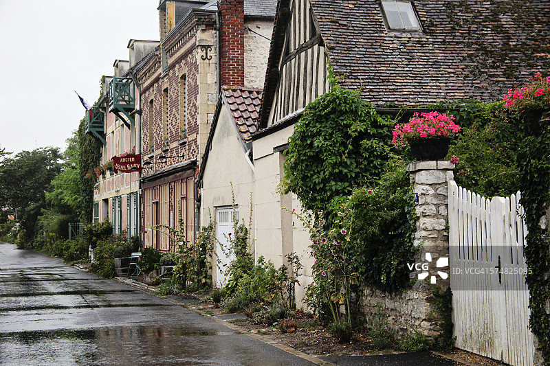 吉维尼图片素材