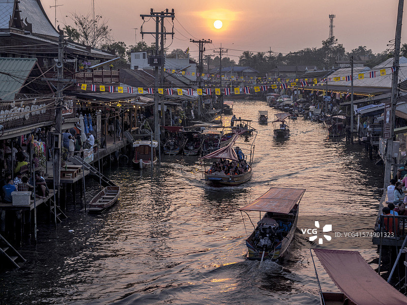泰国夜功府水上市场图片素材