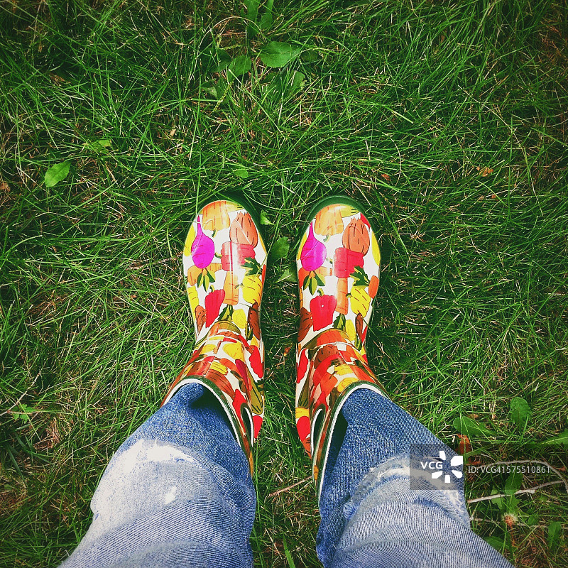 你的脚在哪里?图片素材