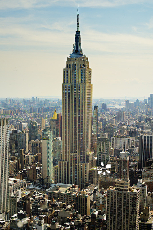 帝国大厦正面图片素材
