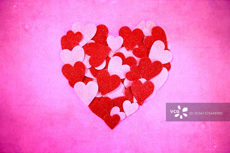 爱心组成的心形图片素材