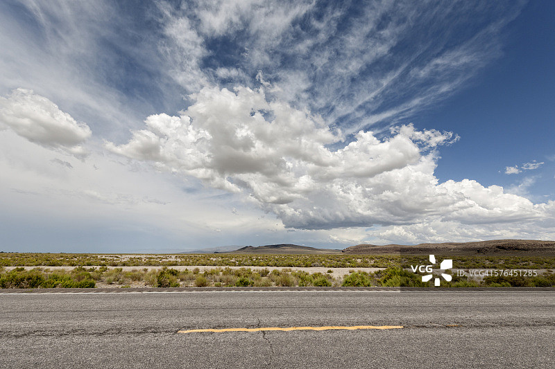 云景与50号公路图片素材