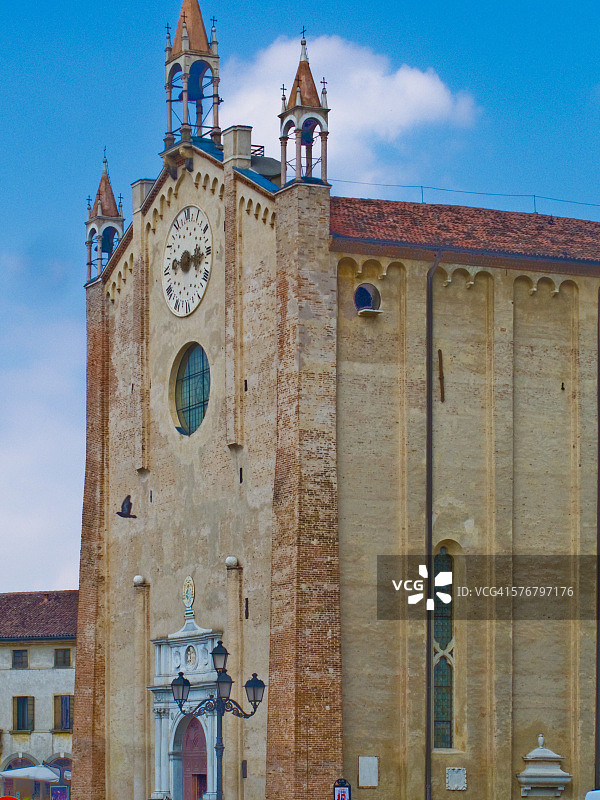 意大利威尼托蒙塔尼亚纳大教堂图片素材