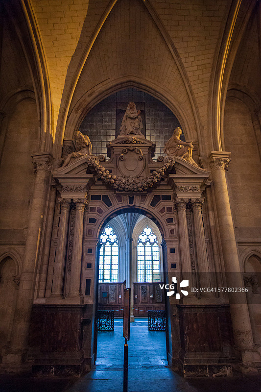 勒芒圣朱利安大教堂图片素材