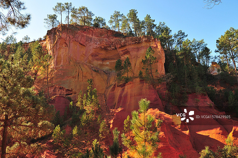 鲁西荣的赭石图片素材