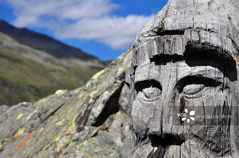 雕刻面部细节图片素材
