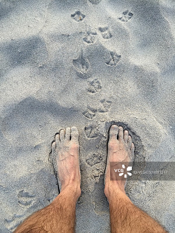 你的脚在哪里?图片素材