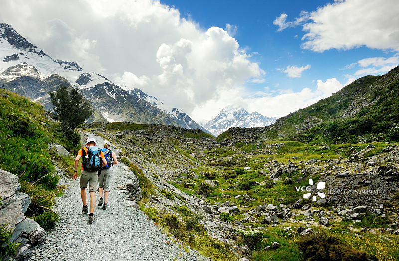 新西兰南岛库克山的登山者图片素材