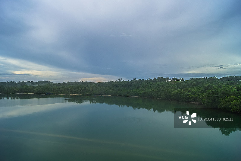 清晨的倒影 | 马努斯 | 巴布亚新几内亚图片素材