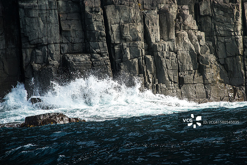 冲击波玄武岩悬崖图片素材