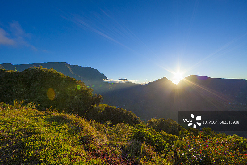 留尼汪萨拉济的日落图片素材