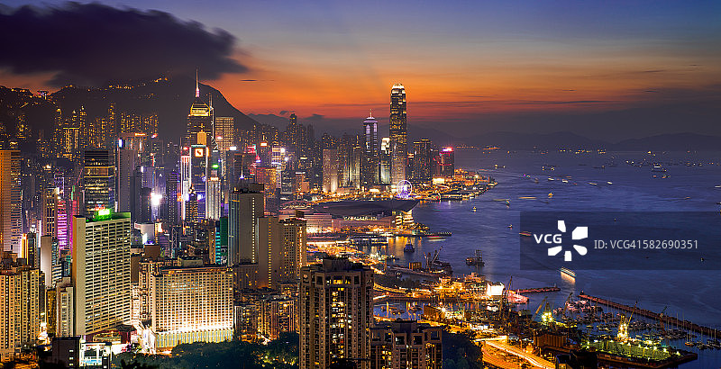 中国香港维多利亚港的日落图片素材