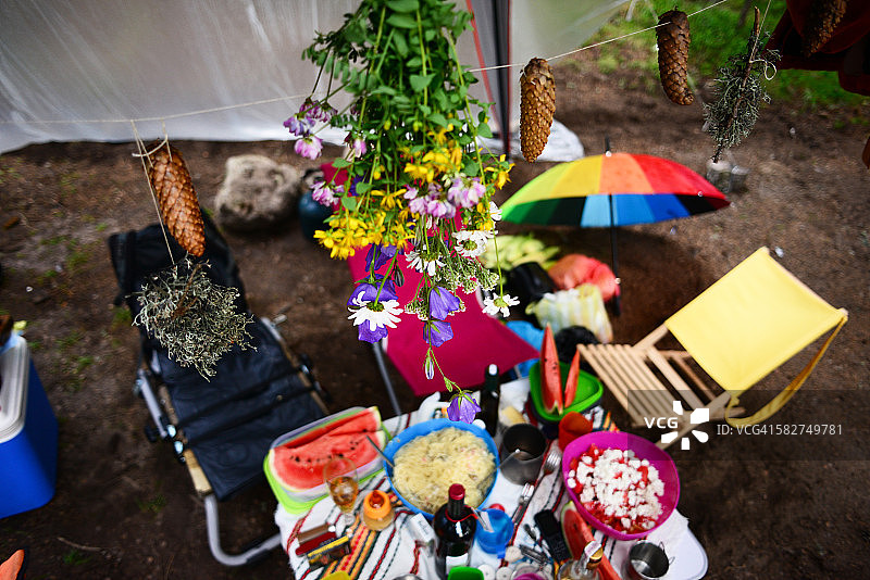 彩色夏令营营地图片素材