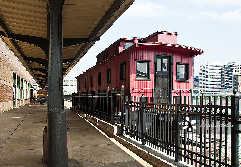 匹兹堡的红色旧守车图片素材