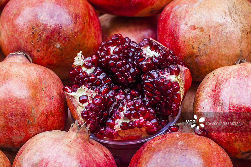 卡梅尔市场的石榴图片素材