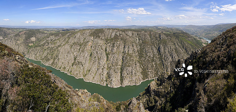 锡尔峡谷图片素材
