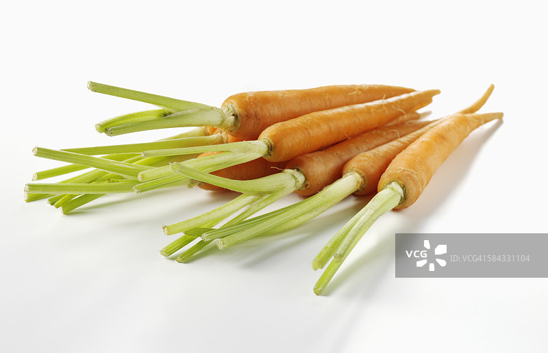 带茎的迷你胡萝卜图片素材