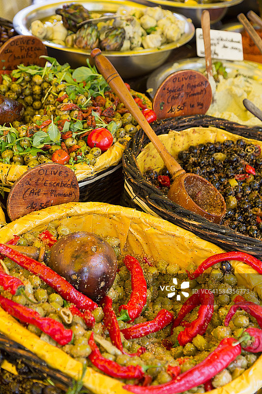 于泽斯市场上的橄榄图片素材