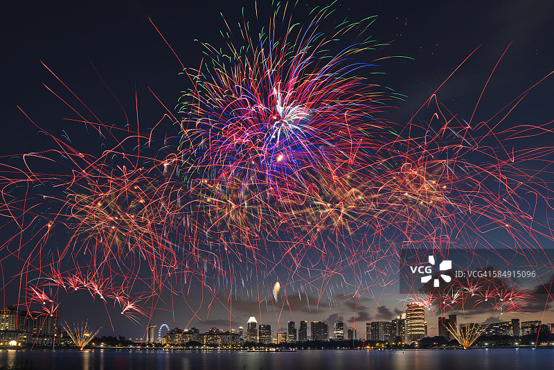 新加坡体育中心焰火图片素材