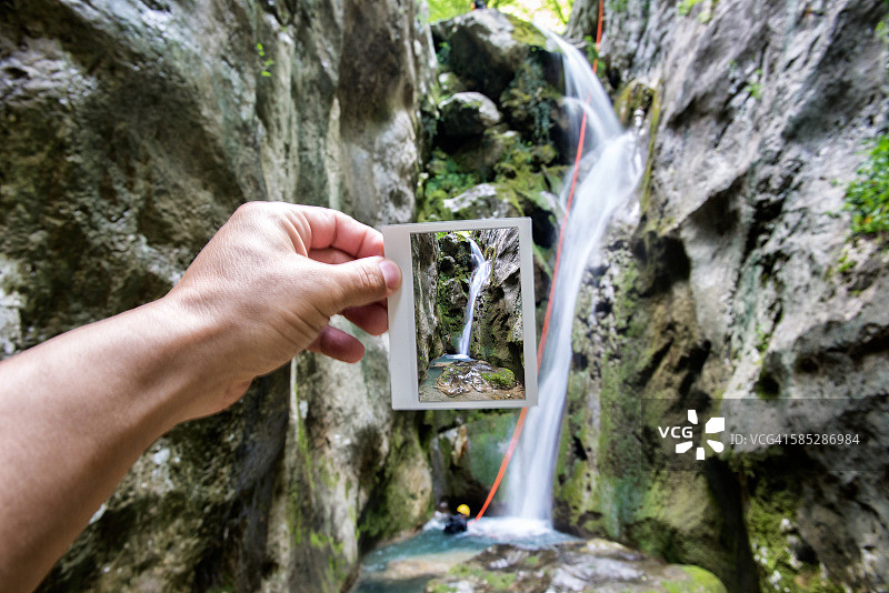 峡谷探险的回忆图片素材