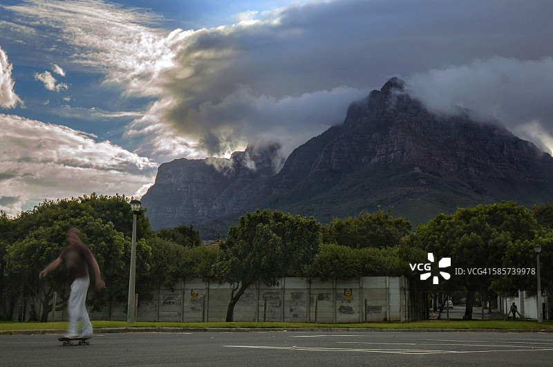开普敦风格滑板图片素材