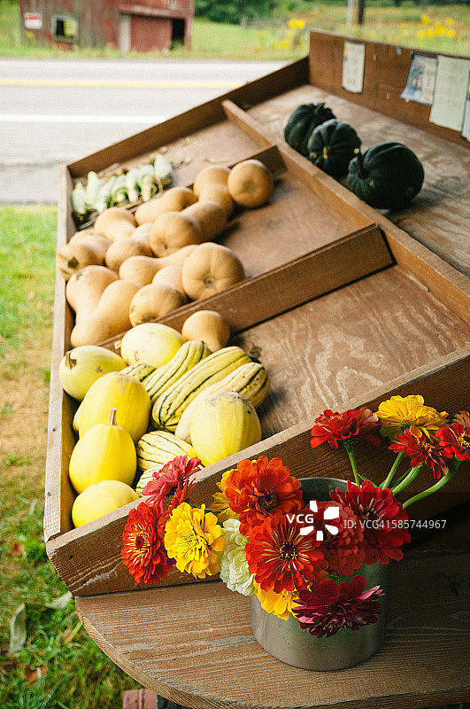 带南瓜的农场摊位图片素材