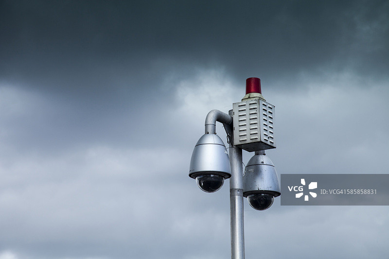 德国：监控摄像头和报警系统图片素材