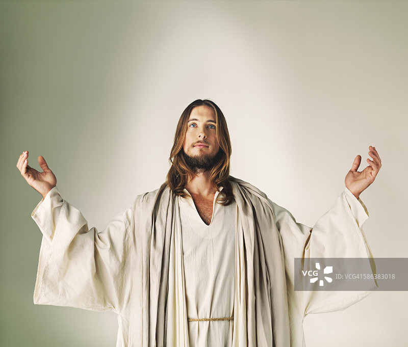 他站起来了图片素材