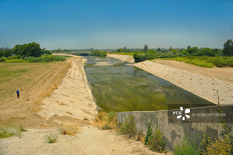 塞普尔韦达大坝图片素材