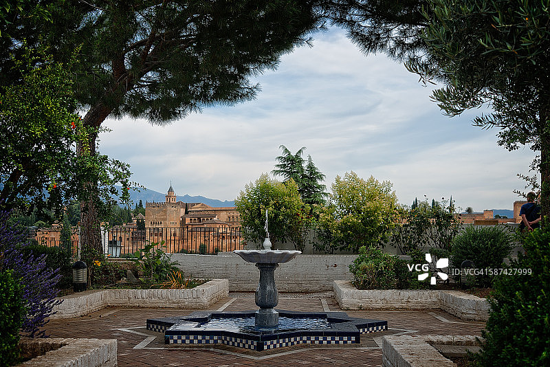 阿尔拜辛的水景喷泉图片素材