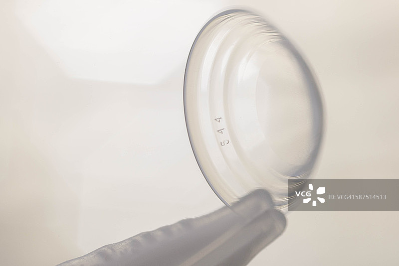 迷你巩膜接触镜图片素材