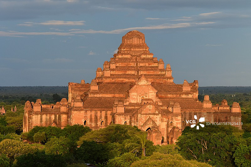 缅甸达玛扬基佛塔图片素材