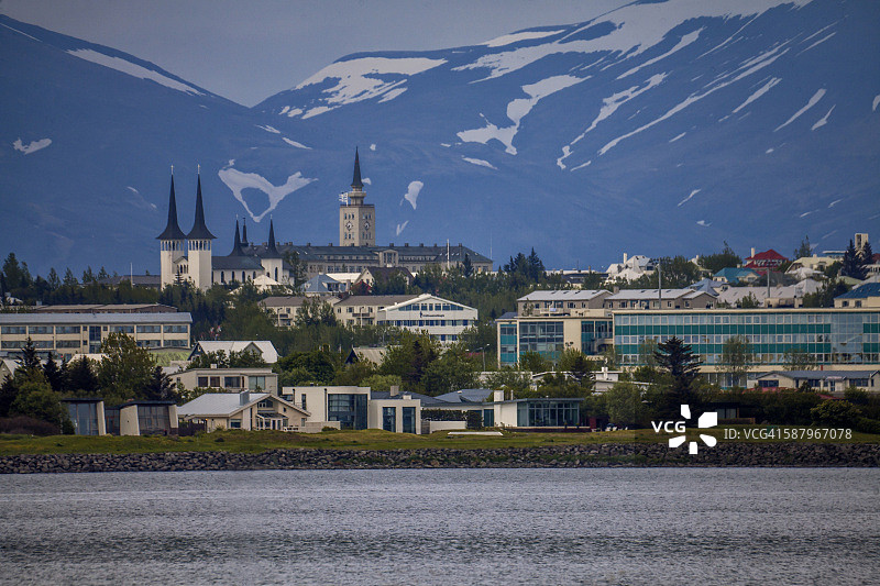 雷克雅未克城市景观中的H图片素材