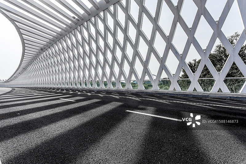 空无一人的道路图片素材