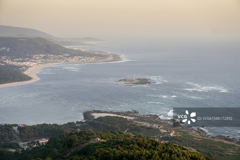 米尼奥河入海口卡米尼亚镇图片素材