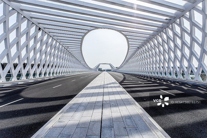 空无一人的道路图片素材