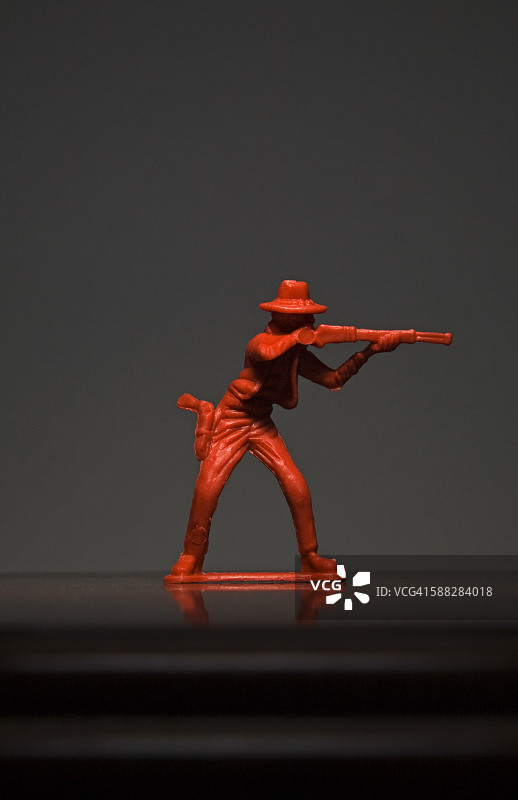 红色小玩具士兵图片素材