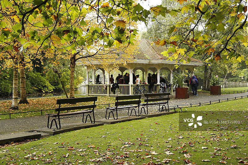 秋天的圣斯蒂芬绿地图片素材