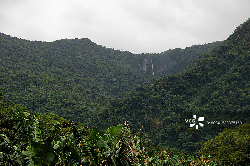 Corupá，Salto Grande瀑布远景图片素材