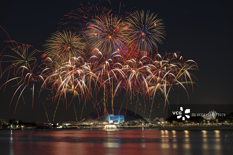 新加坡体育中心焰火图片素材