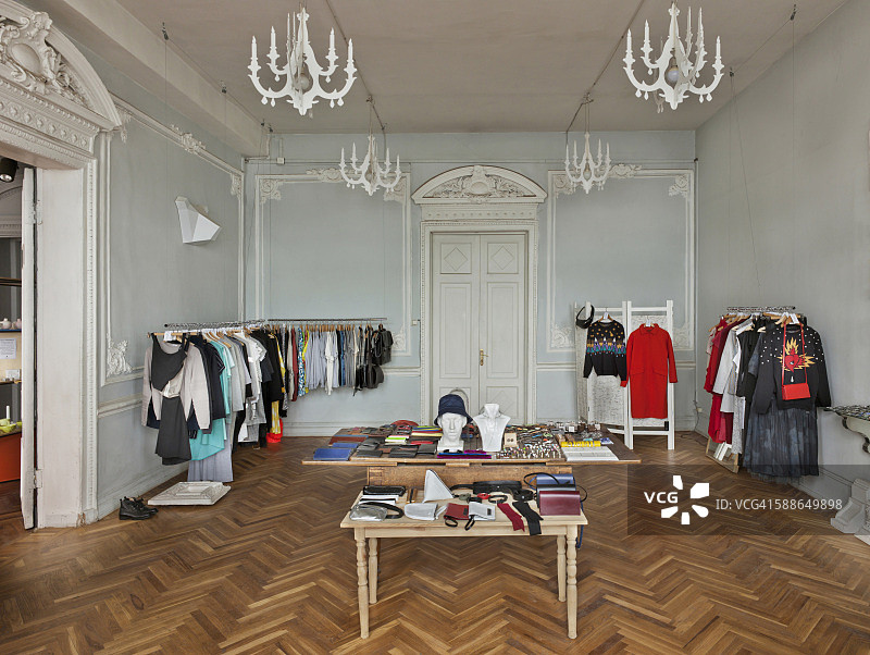 圣彼得堡精品服装店图片素材