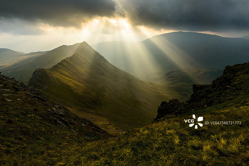 丁达尔光线图片素材