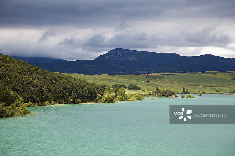 纳瓦拉的水坝图片素材