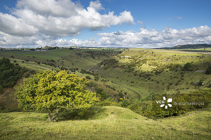 克雷斯布鲁克山谷，峰区，德比郡图片素材