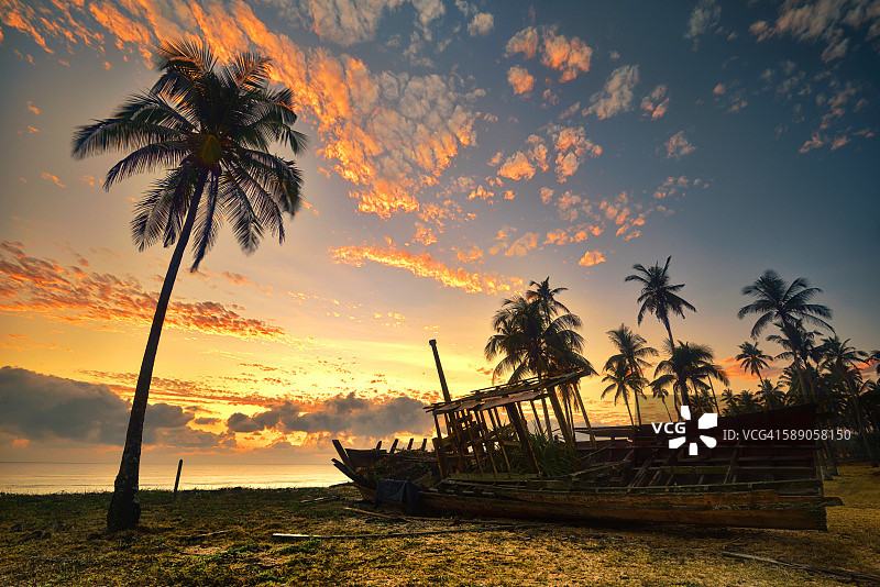 马来西亚丁加奴龙运的日出（黎明）图片素材