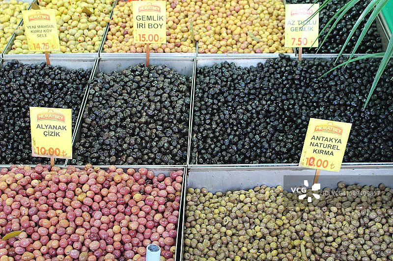 伊斯坦布尔出售的各种橄榄图片素材