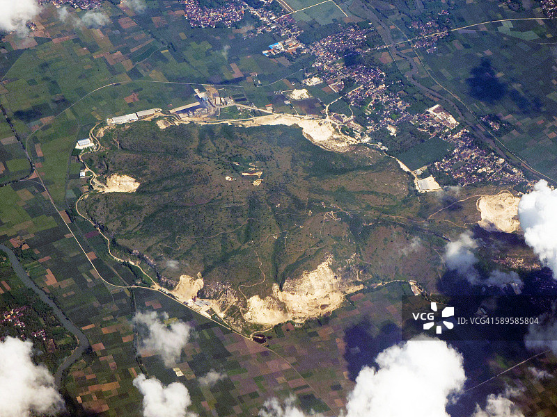 石灰石采石场图片素材